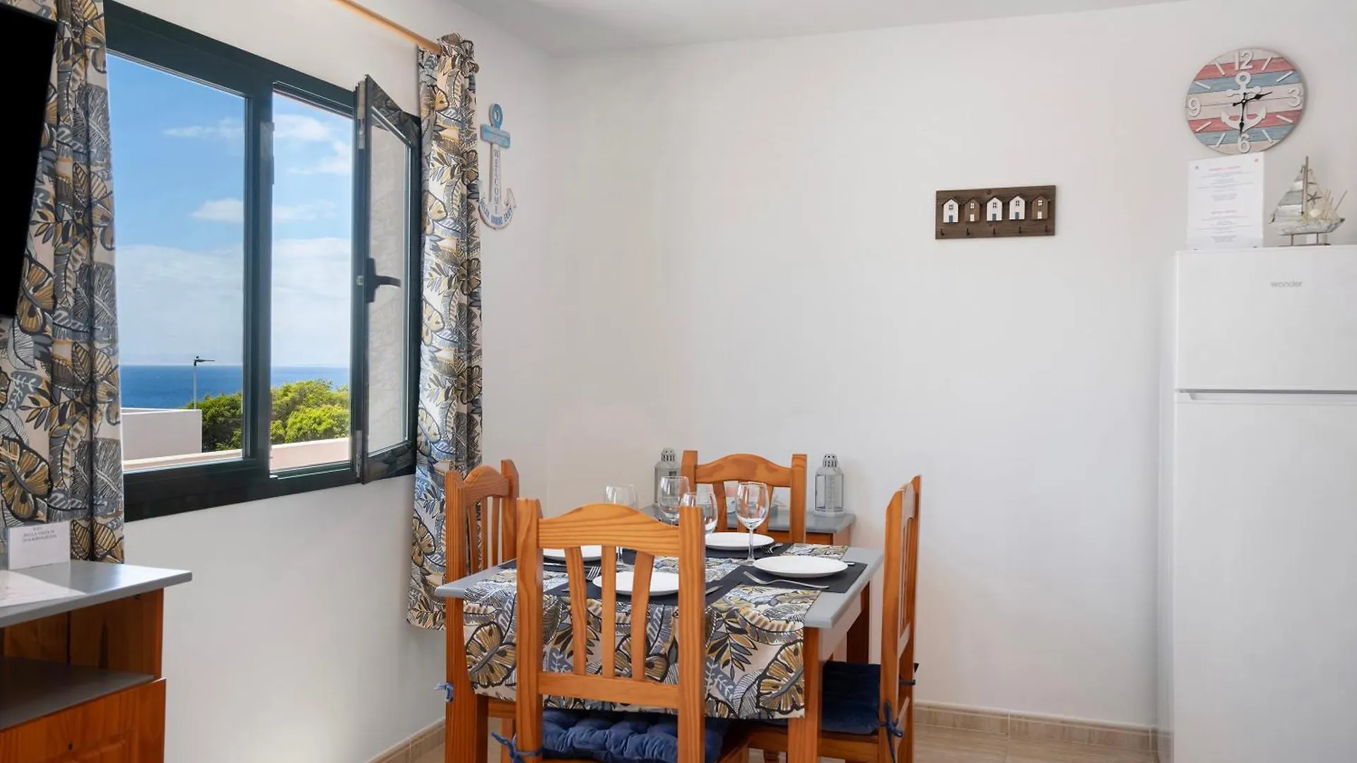 Apartamentos Bella Vista Puerto del Carmen  Spagna