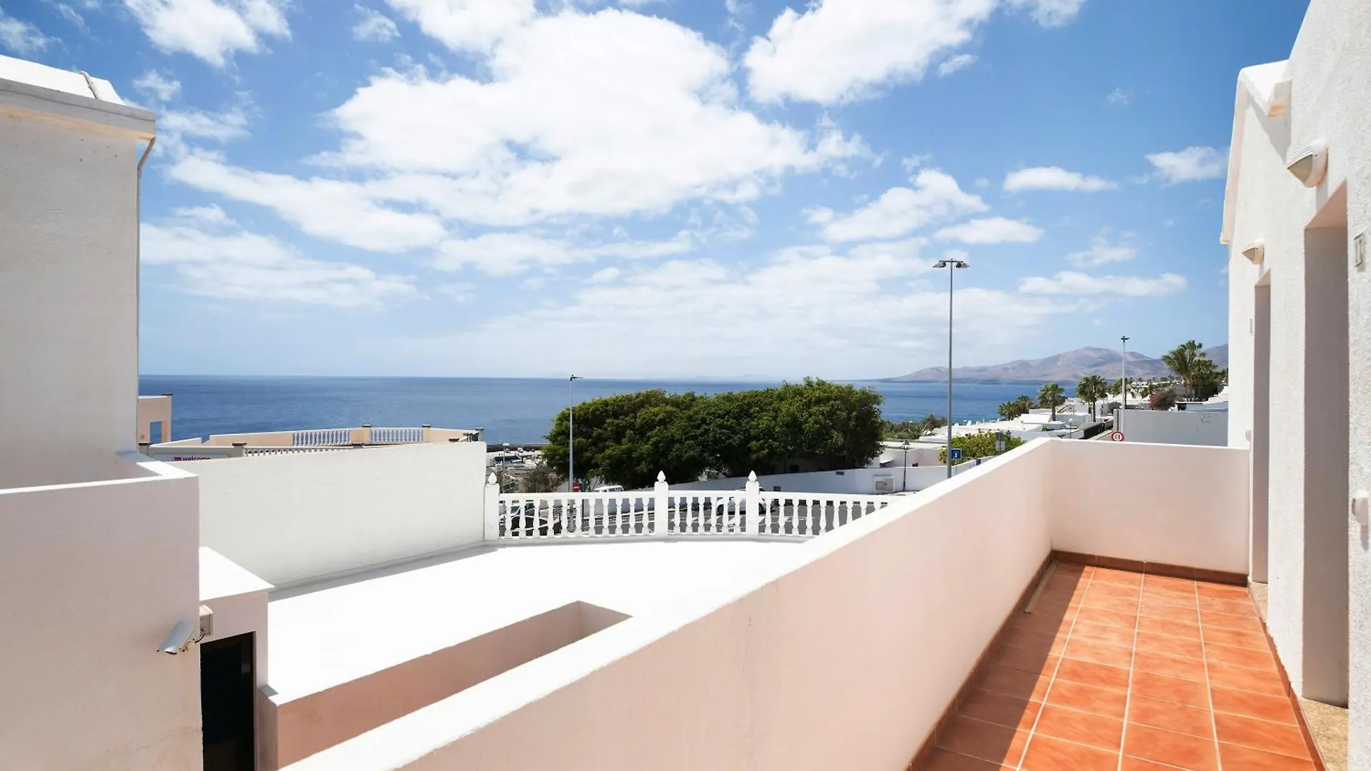 Apartamentos Bella Vista Puerto del Carmen  Puerto del Carmen (Lanzarote)