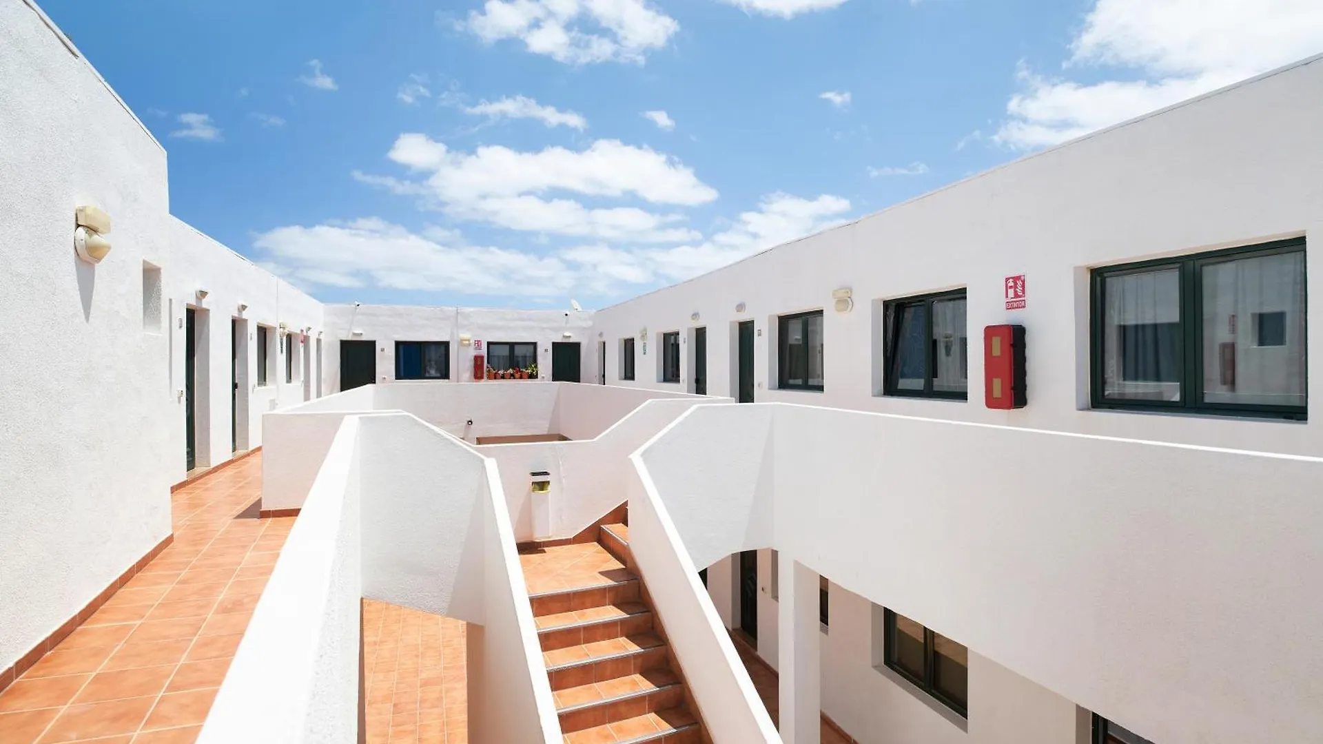 Apartamentos Bella Vista Puerto del Carmen  0*, Puerto del Carmen (Lanzarote)